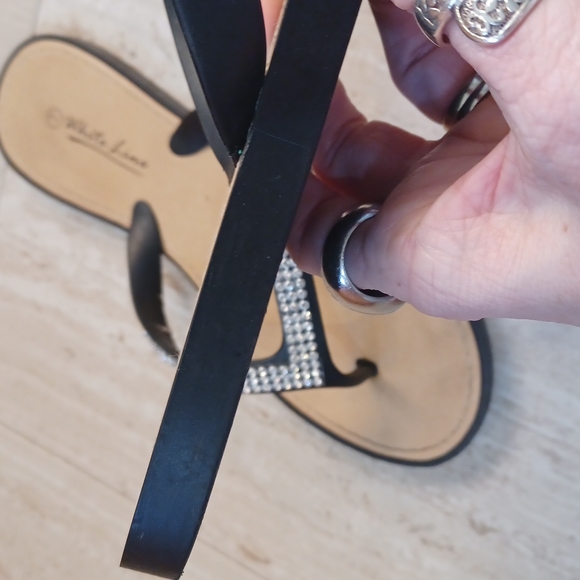 White Line Rhinestone Flip Flops - Picture 4 of 7